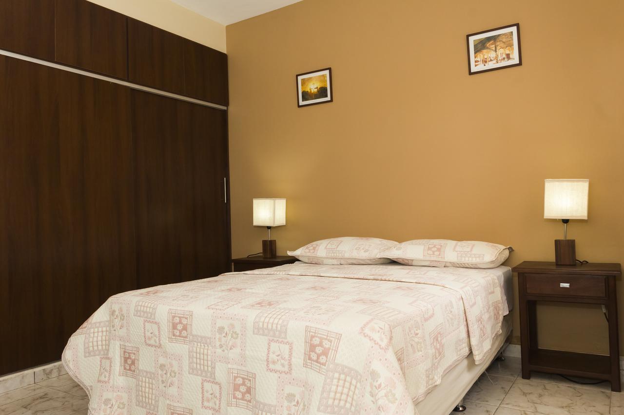 El Suto-Aparthotel Сан-Хосе-де-Чикитос Экстерьер фото