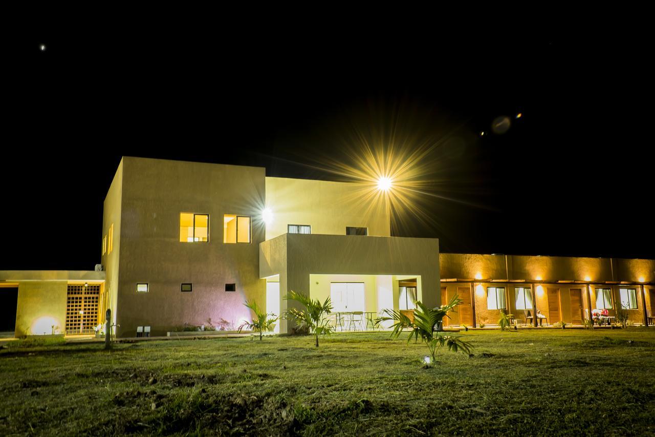 El Suto-Aparthotel Сан-Хосе-де-Чикитос Экстерьер фото