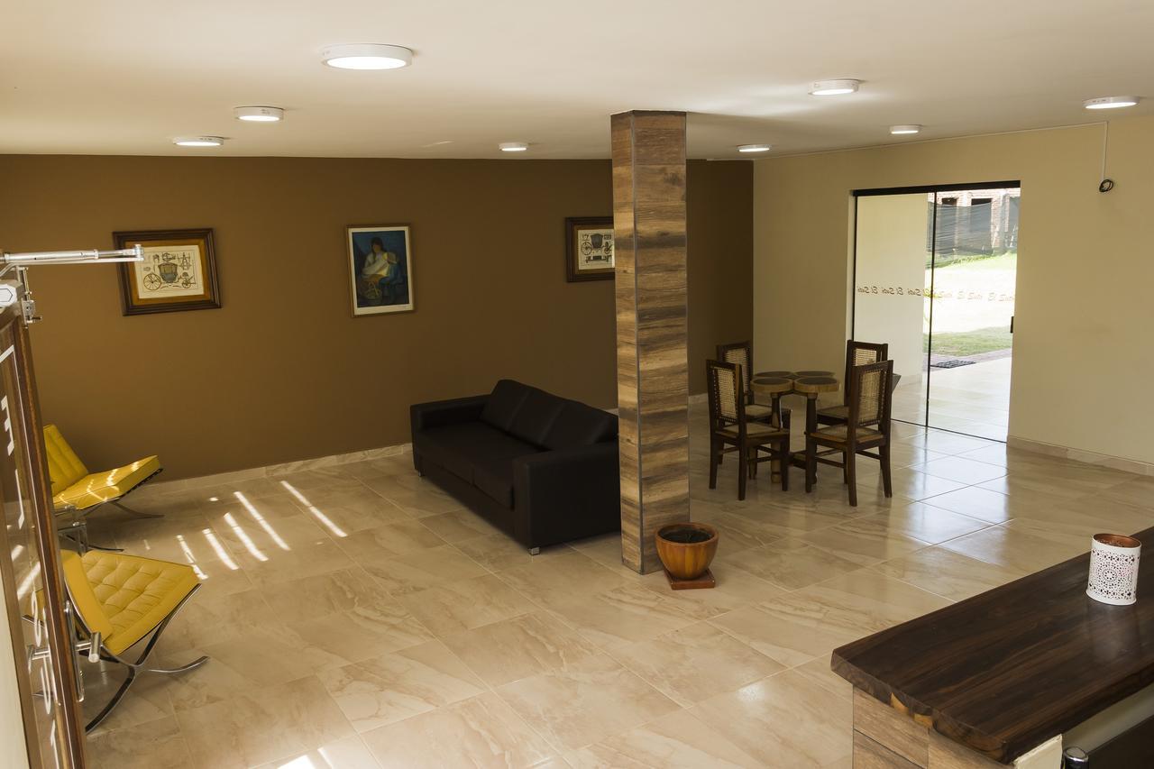 El Suto-Aparthotel Сан-Хосе-де-Чикитос Экстерьер фото